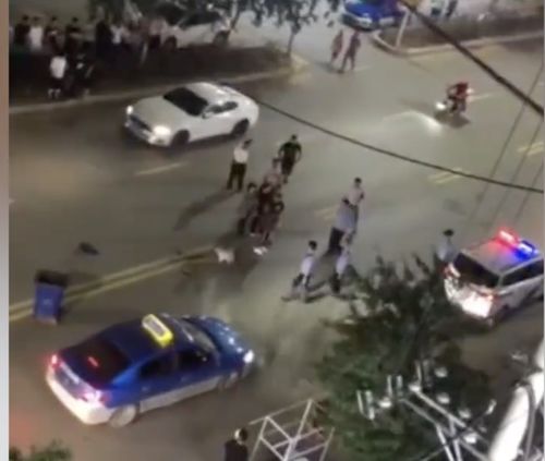 疯狂砸汽车多少关